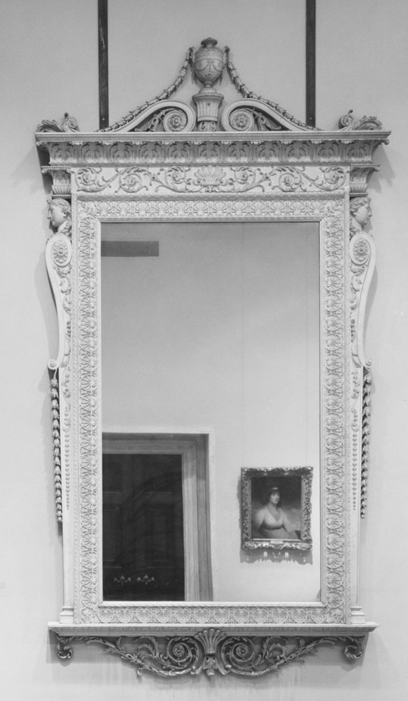 Британское зеркало в неоклассическом стиле 1765 года. Изображение © Metropolitan Museum of Art
